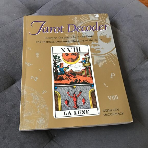 Tarot Decoder Kathleen McCormack Tarot Study Guide - Picture 1 of 7